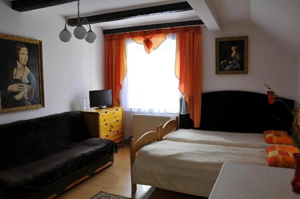 Hotel Gosciniec Zapiecek Stronie Śląskie Esterno foto