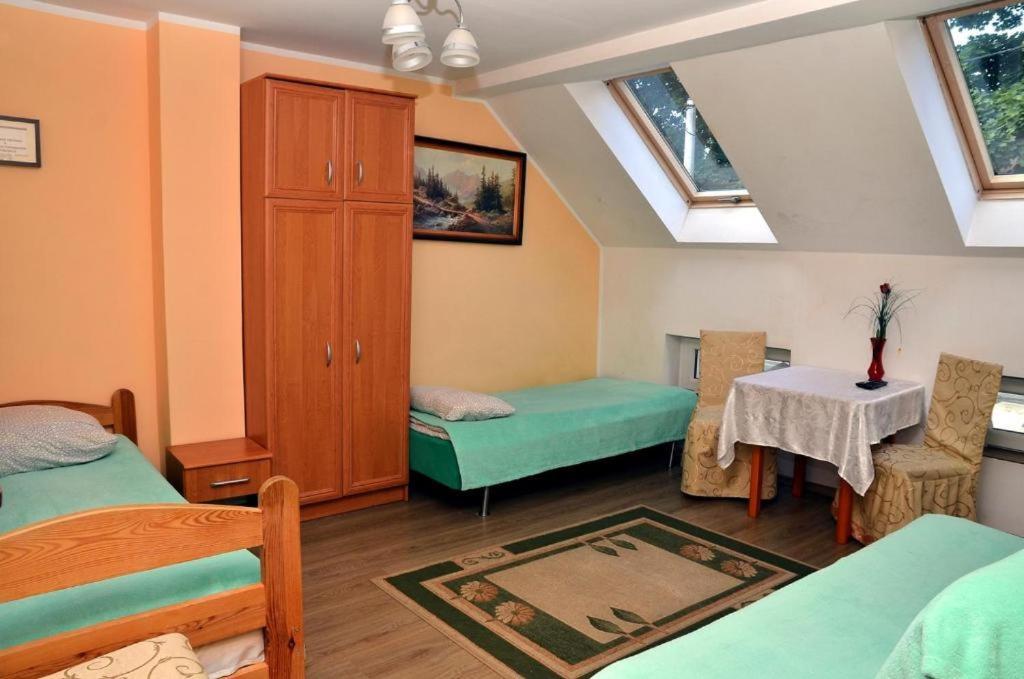 Hotel Gosciniec Zapiecek Stronie Śląskie Esterno foto