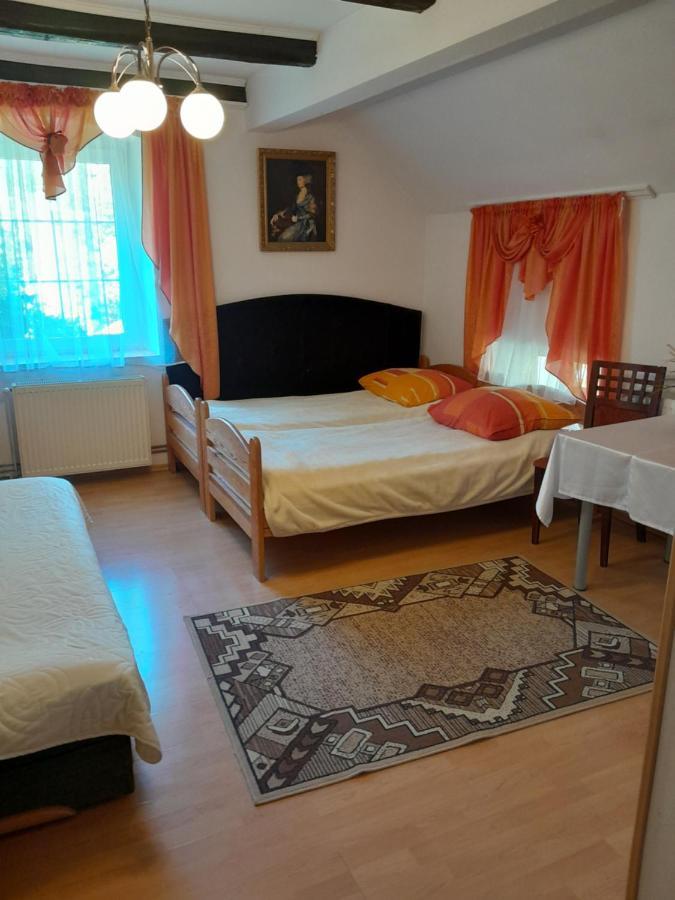 Hotel Gosciniec Zapiecek Stronie Śląskie Esterno foto