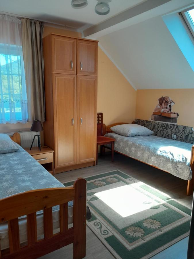 Hotel Gosciniec Zapiecek Stronie Śląskie Esterno foto